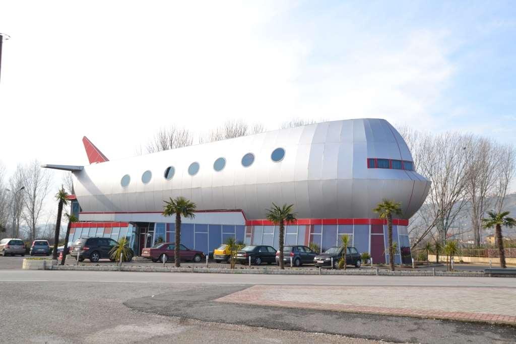 Hotel Vila Aeroport Rinas Extérieur photo